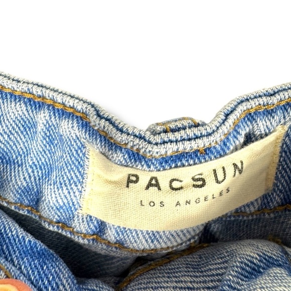 PacSun High Rise Rolled Cuff Denim Mom Shorts, Medium Wash, Size 26 - Picture 4 of 10